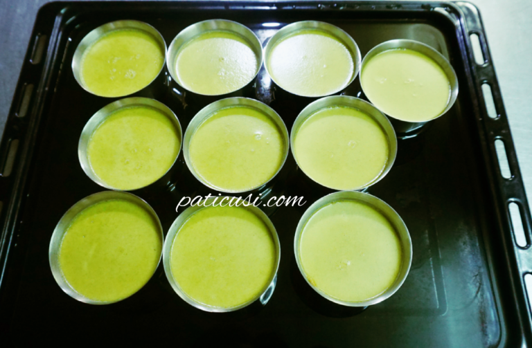 Bánh Flan sữa dừa rau má