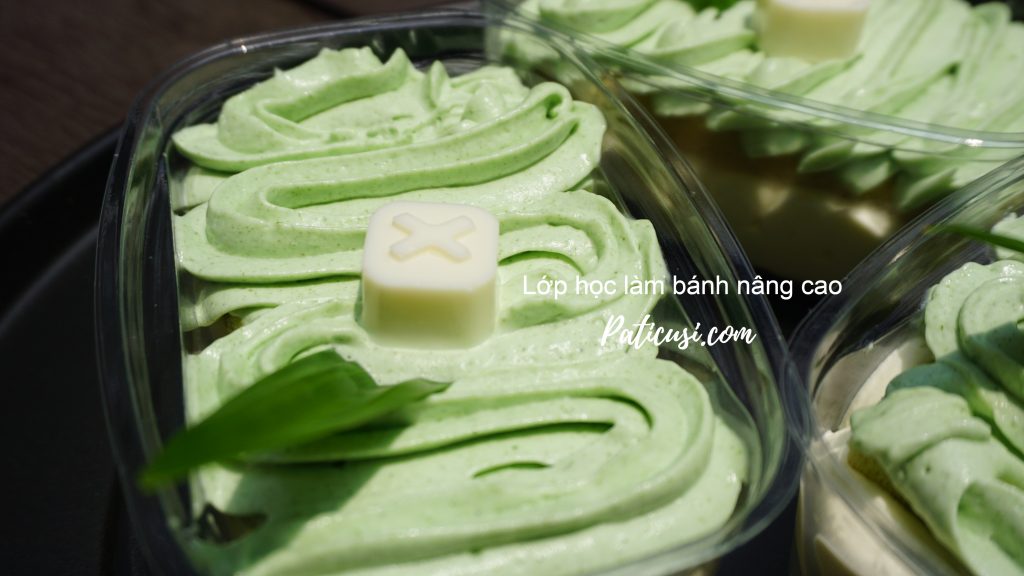 gato kem mặn lá dứa